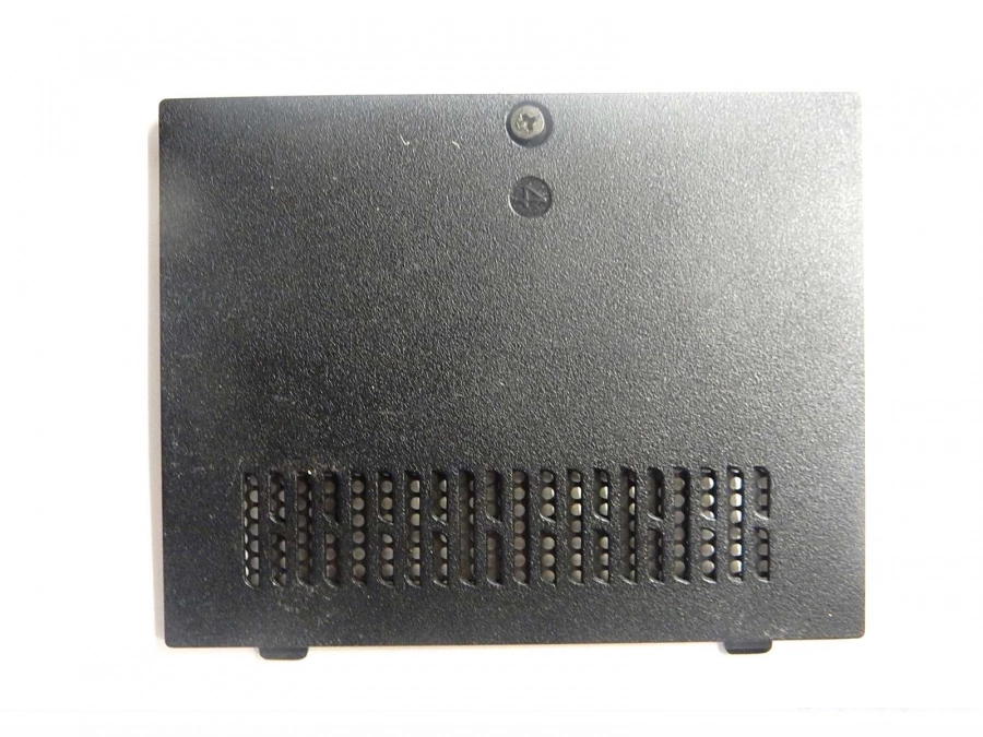 Крышка отсека озу V000933190 B0249301F1008428A Toshiba Satellite L300 L305