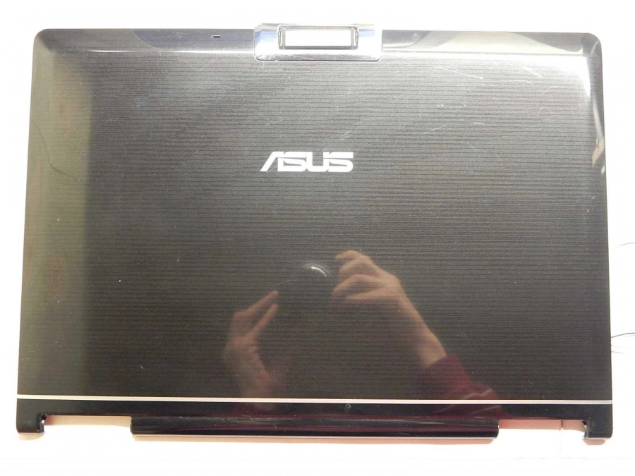 Верхняя крышка (матрицы) 13GNPC3AP050 13GNED11P012-2 Asus X57V