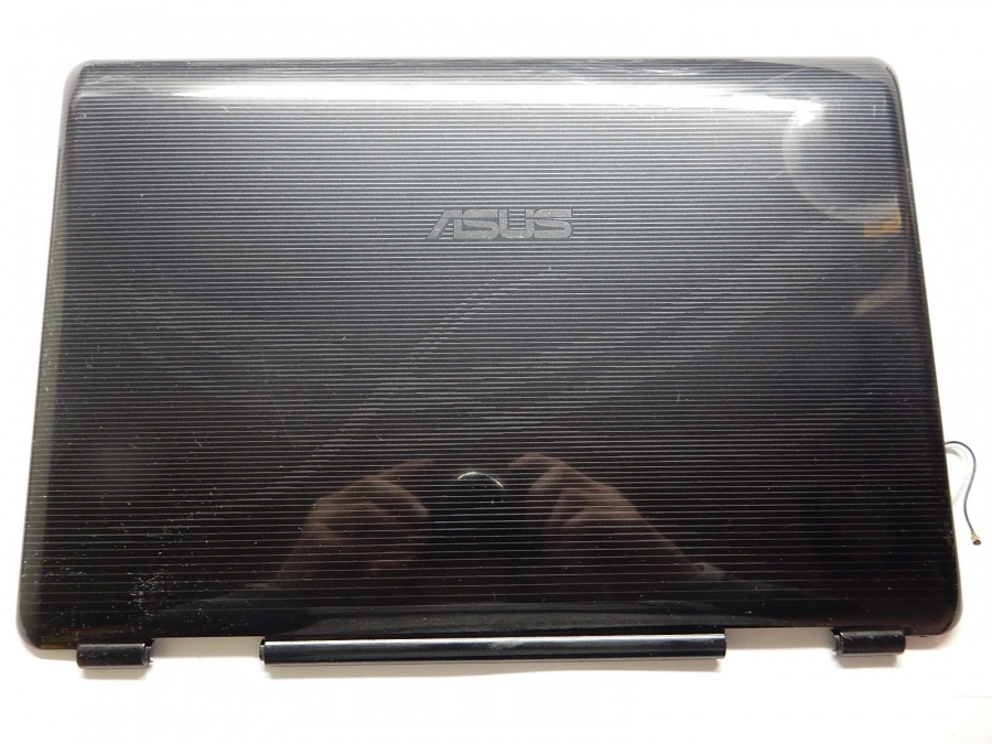 Верхняя крышка (матрицы) 13N0-EYA0301 13GNVW1AP030-1 Asus F83VF