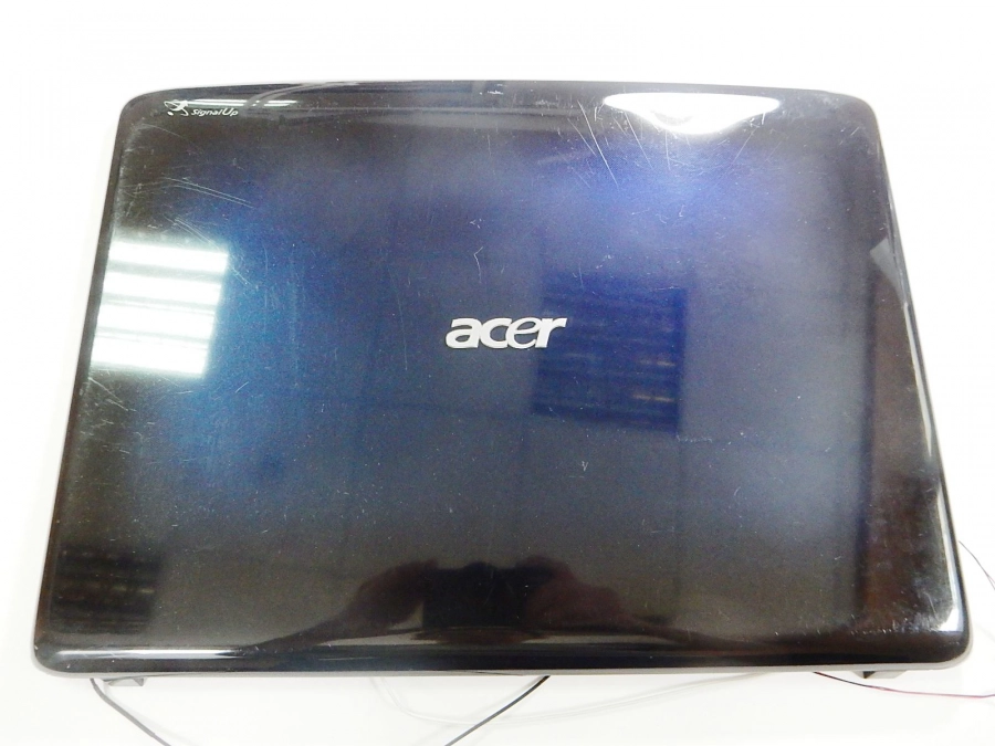 Верхняя крышка (матрицы) AP04A000600 FA04A000300-1 Acer Aspire 5530
