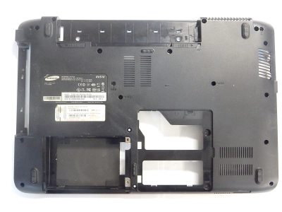 Нижняя часть корпуса (корыто) BA81-11215A Samsung NP- R525 R528 R530 RV510