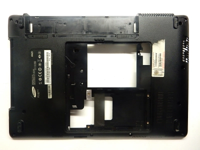 Корпус нижняя часть (корыто) BA75-02401A BA81-08659A Samsung NP- R425 R430 RV408