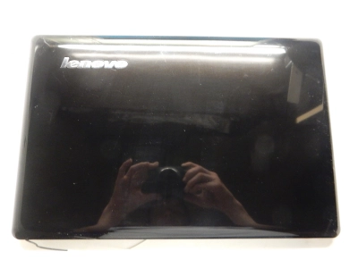 Верхняя крышка (матрицы) AP0E4000601 для Lenovo Z565 Z560