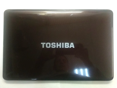 Верхняя крышка (матрицы) B0444508S10009 V000210590 Toshiba Satellite C655