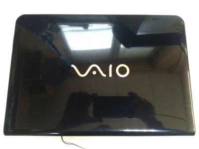 Крышка верхняя (матрицы) 012-100A-2960-A для Sony Vaio PCG-61211V